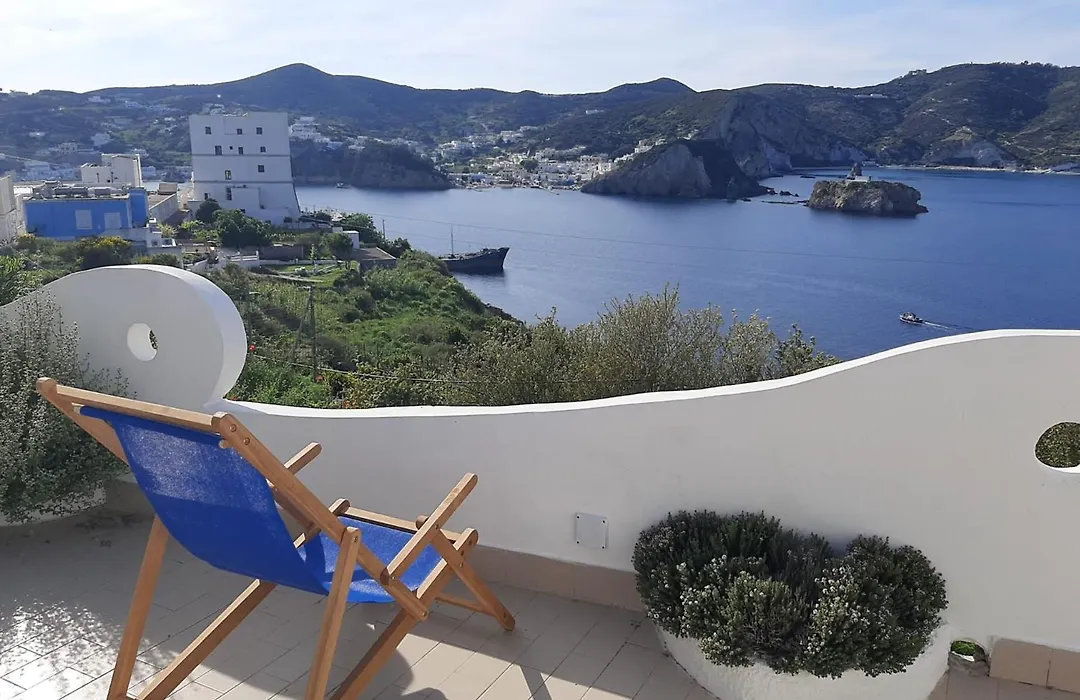 VisitPonza - Villa Faro-1