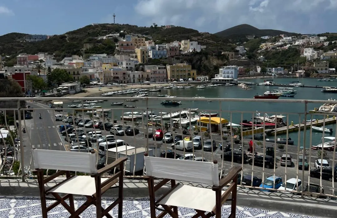 Mare Fuori-1