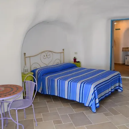 Maridea - Cave Suites Ponza-2