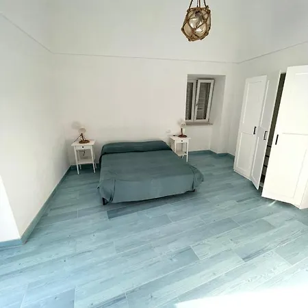 Agenzia Isotur GIACINTO-3