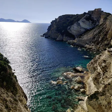 Ponza Luxury-2